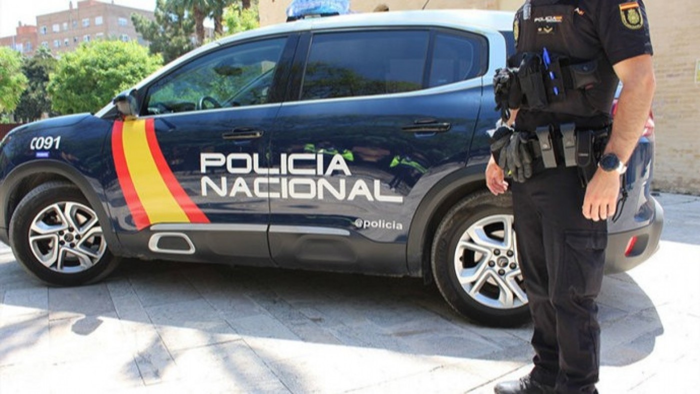 Un hombre mata a su mujer y a su hijo de 3 años en Valencia