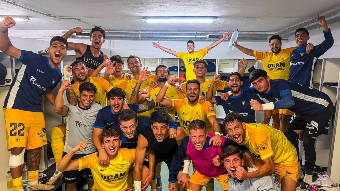 Checa: "Estuvimos tres horas tirados en la puerta del estadio"