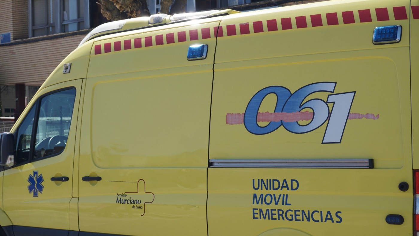 Dos heridos al colisionar una furgoneta y una grúa en la A-30 a su paso por Espinardo