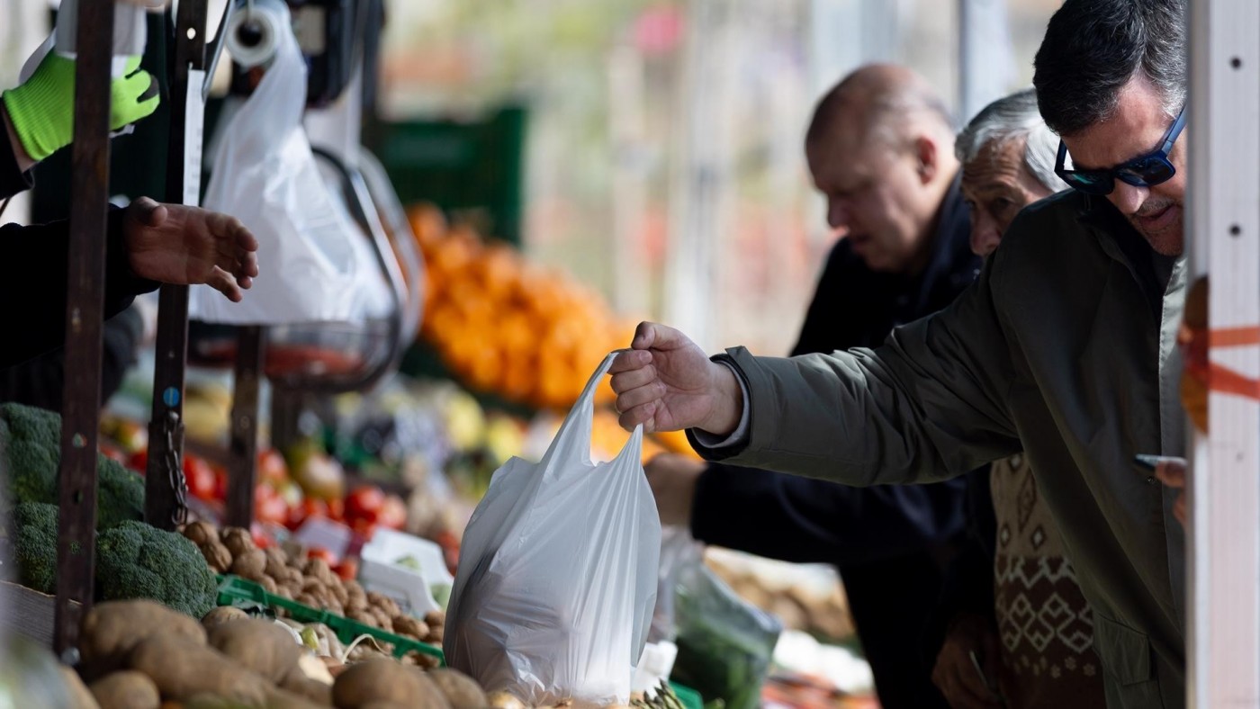 El IPC baja al 2,2% en Murcia durante octubre