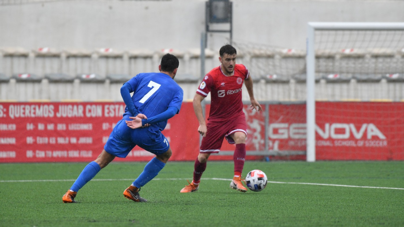 El Racing Murcia se lleva los tres puntos ante el Águilas (1-0)