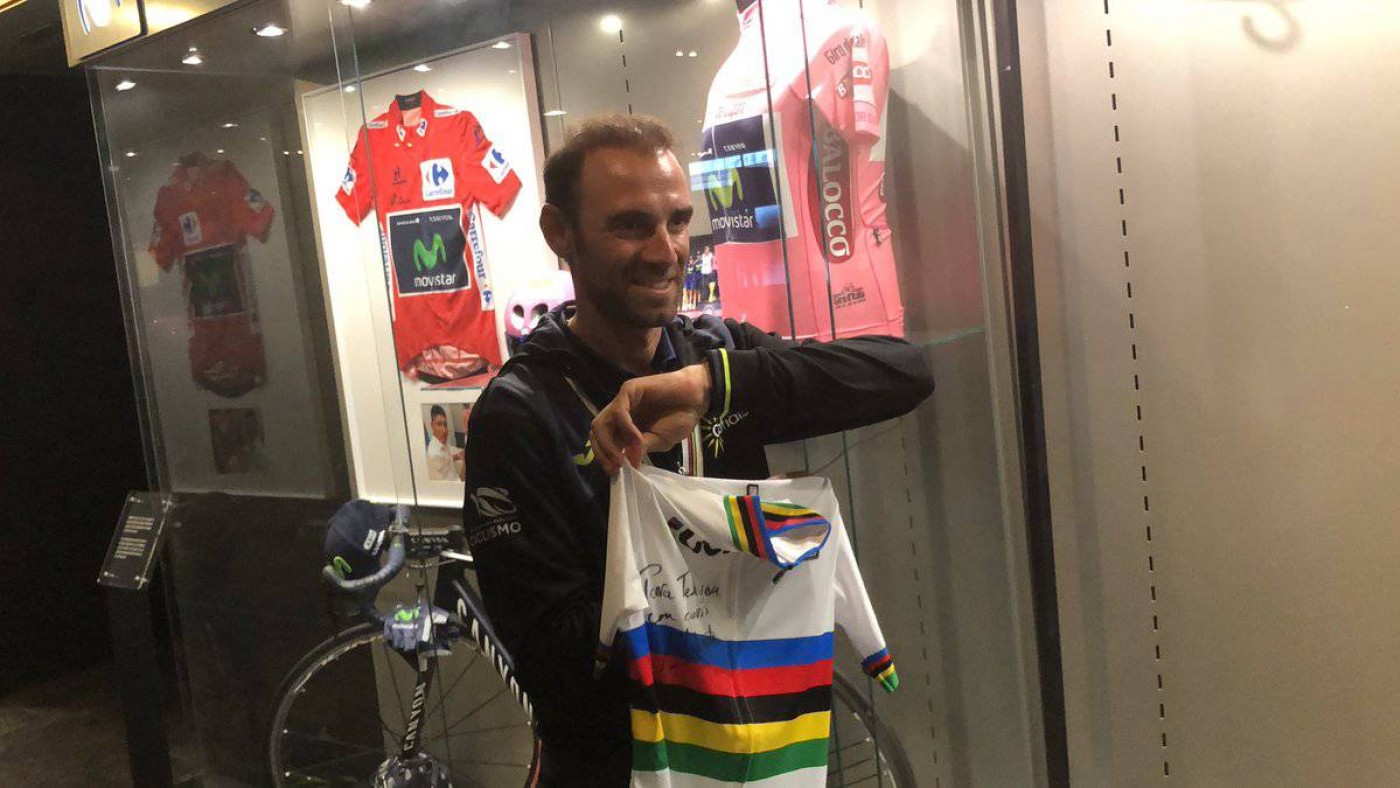 Alejandro Valverde con el maillot arcoíris