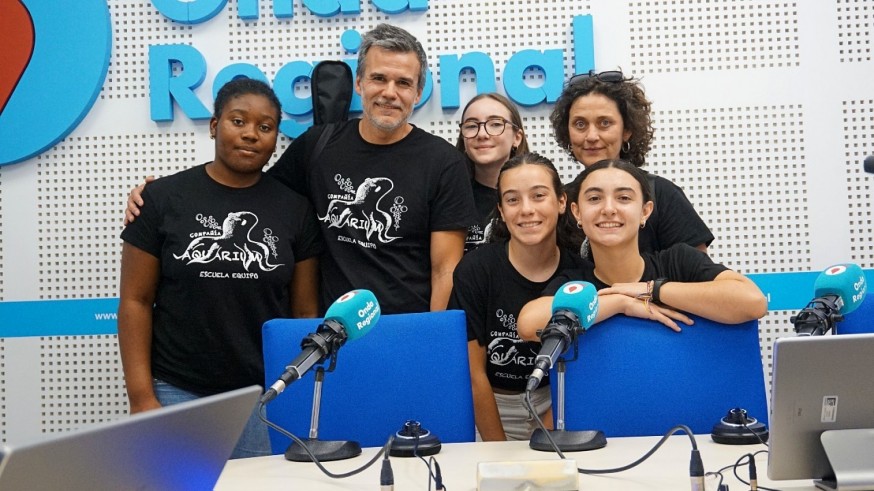 Conocemos a dos de los profesores y cuatro componentes de la Compañía Aquarium de la Escuela Equipo que participan en el proyecto LÓVA del Teatro Real