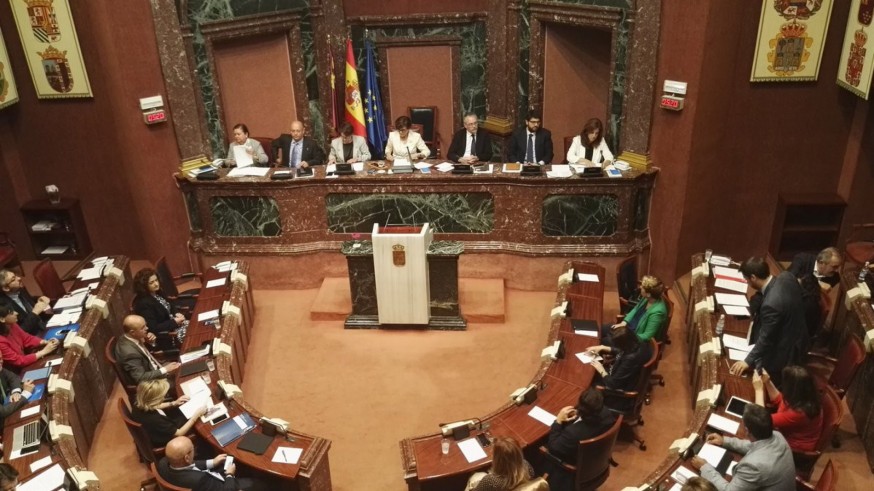 Imagen de un pleno en la Asamblea