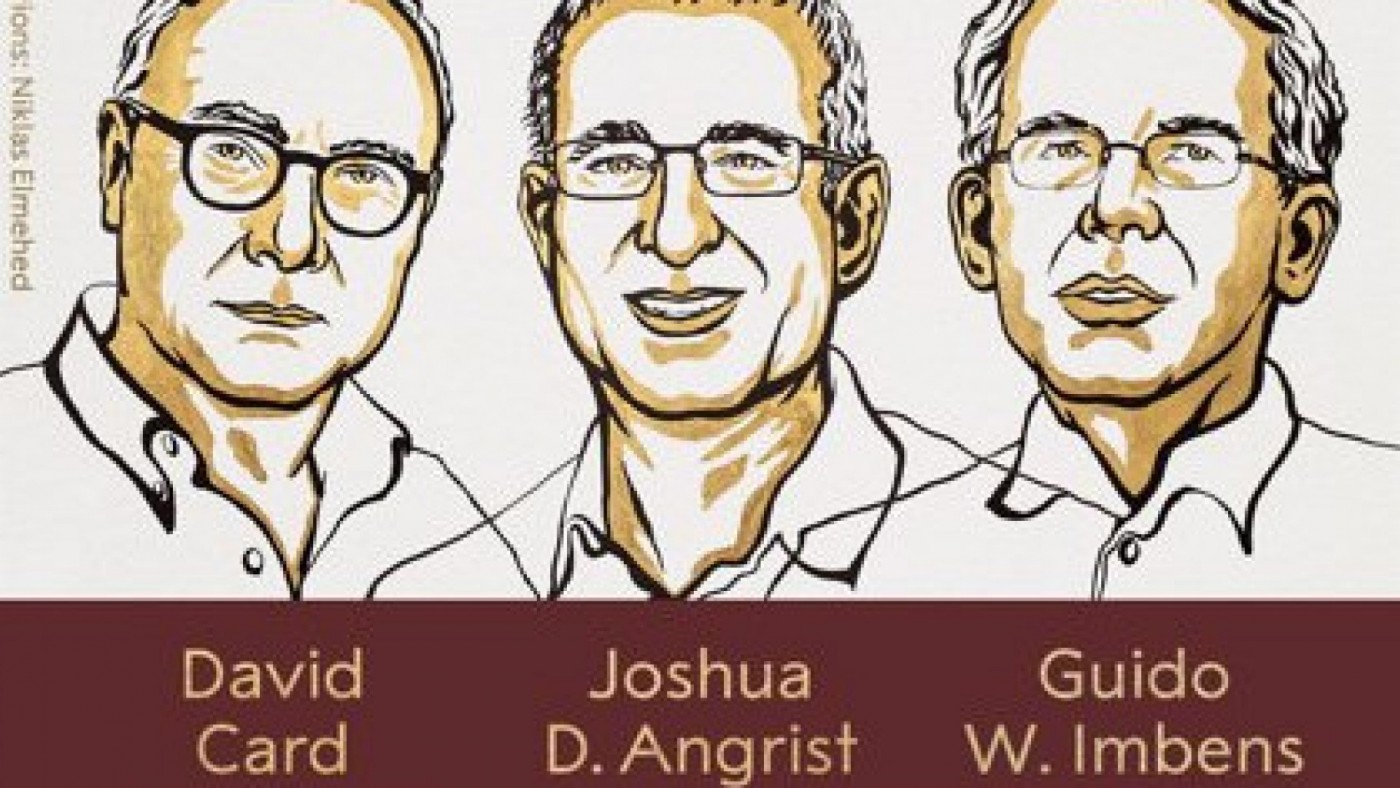 Los tres investigadores premiados con el Nobel de Economía 2021