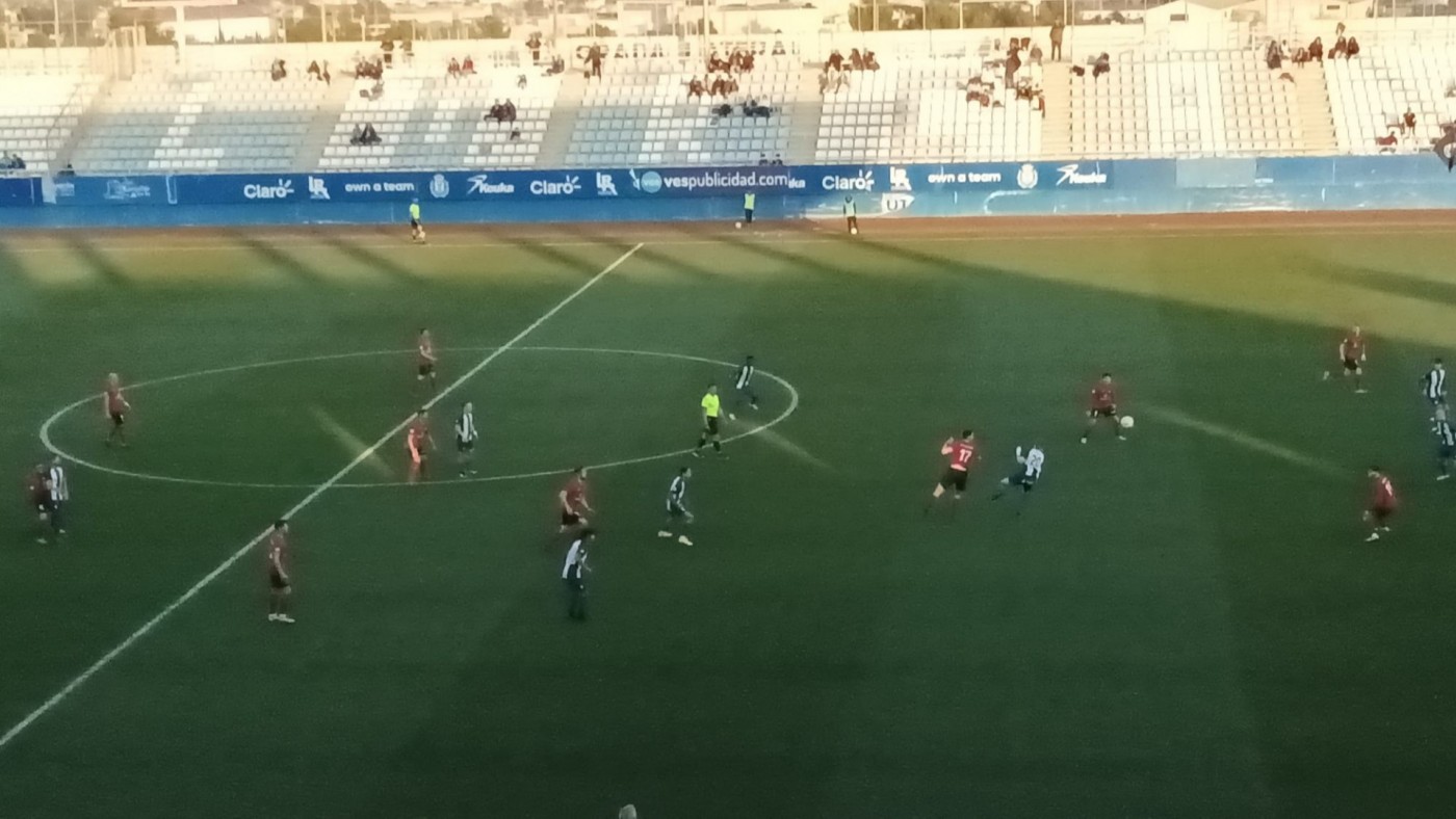 Igualdad máxima entre Lorca Deportiva y Cieza (1-1)
