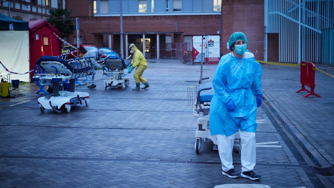 España supera los 100.000 casos y las 9.000 muertes por coronavirus