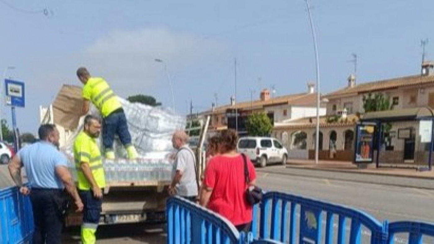 Más de cien mil vecinos de San Javier, Los Alcázares, San Pedro, Torre Pacheco y varias pedanías de Murcia continúan sin agua potable