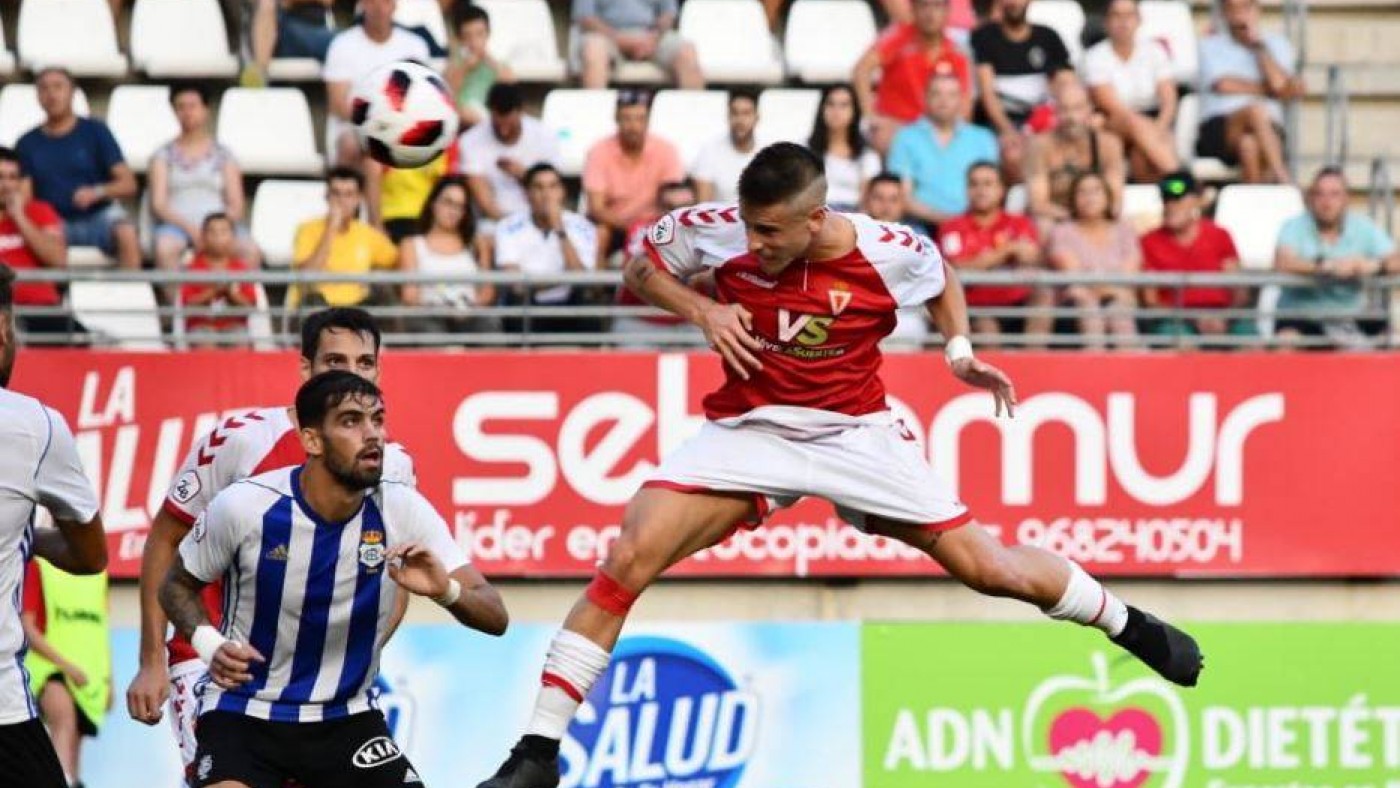 El Real Murcia empata 2-2 frente al Recreativo de Huelva