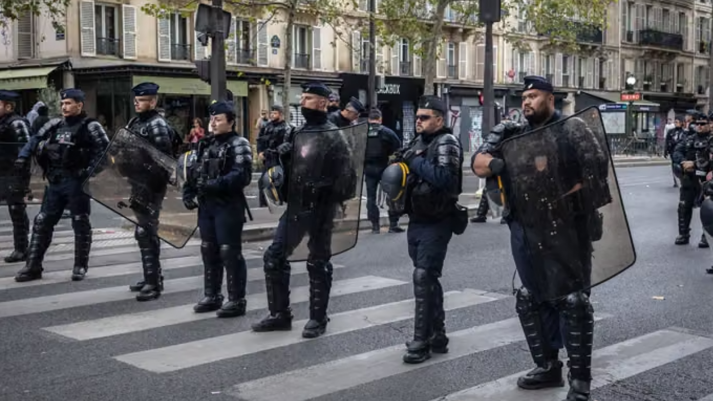 Un millar de detenidos en Francia en una nueva jornada de protestas 