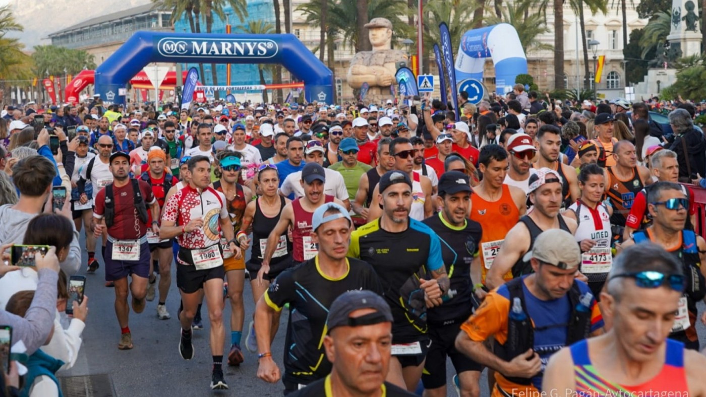 DIRECTO | 5.000 personas recorren Cartagena en la XIV Ruta de las Fortalezas