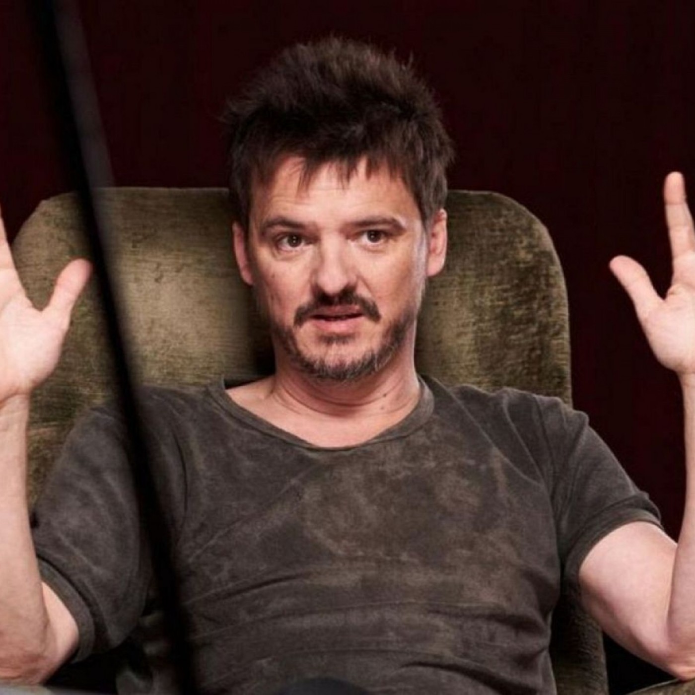 MÚSICA DE CONTRABANDO T35C002 Coque Malla viene con su "40 aniversario tour" y charlamos con él. Allan McCarthey, el ex recluso que se ha hecho celebridad 30 después , nos visita para grabar un videoclip y ponernos al tanto de sus movimientos (16/09/2025)