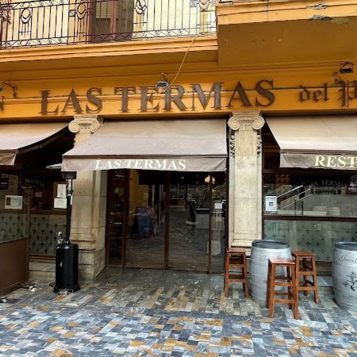 EL ROMPEOLAS