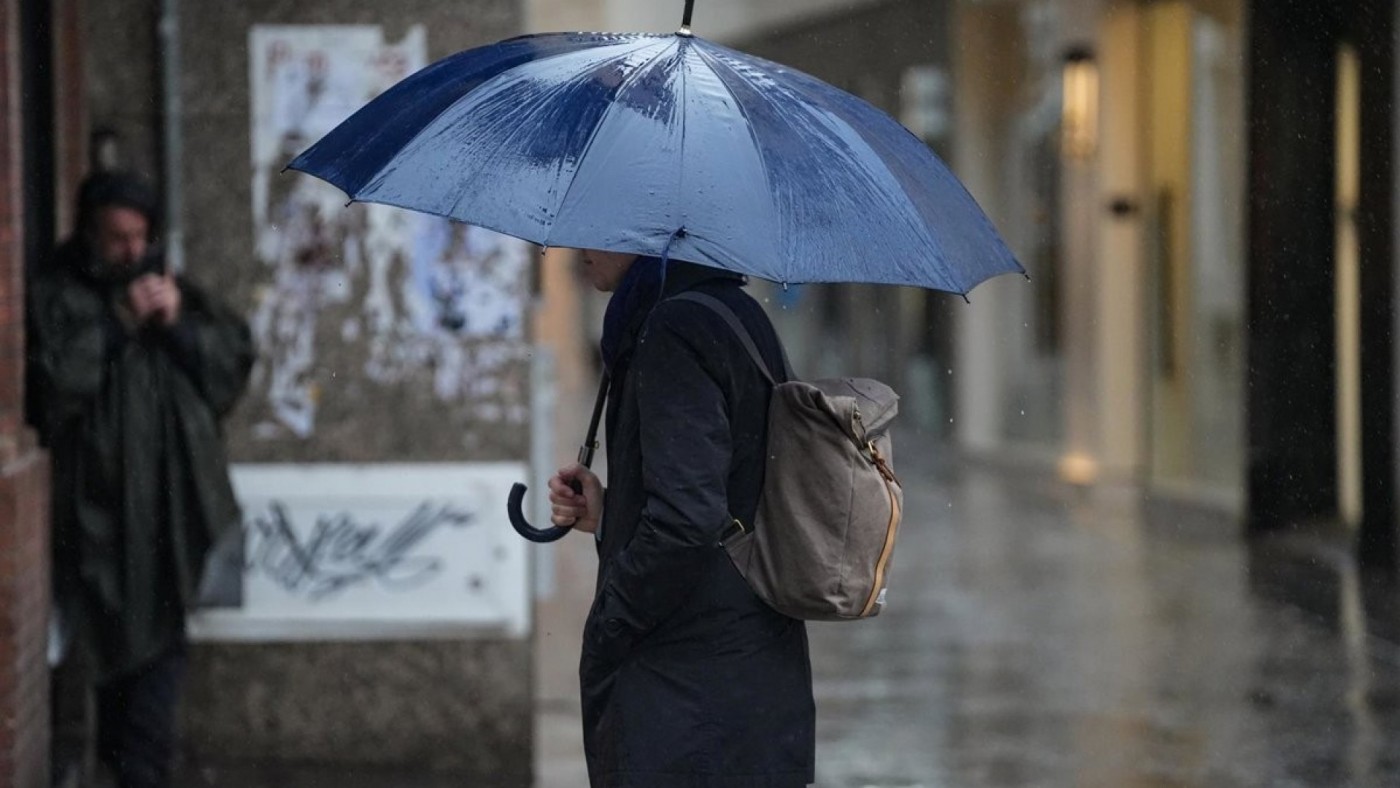 Educación suspende las clases este jueves en 15 municipios ante el aviso naranja por lluvias