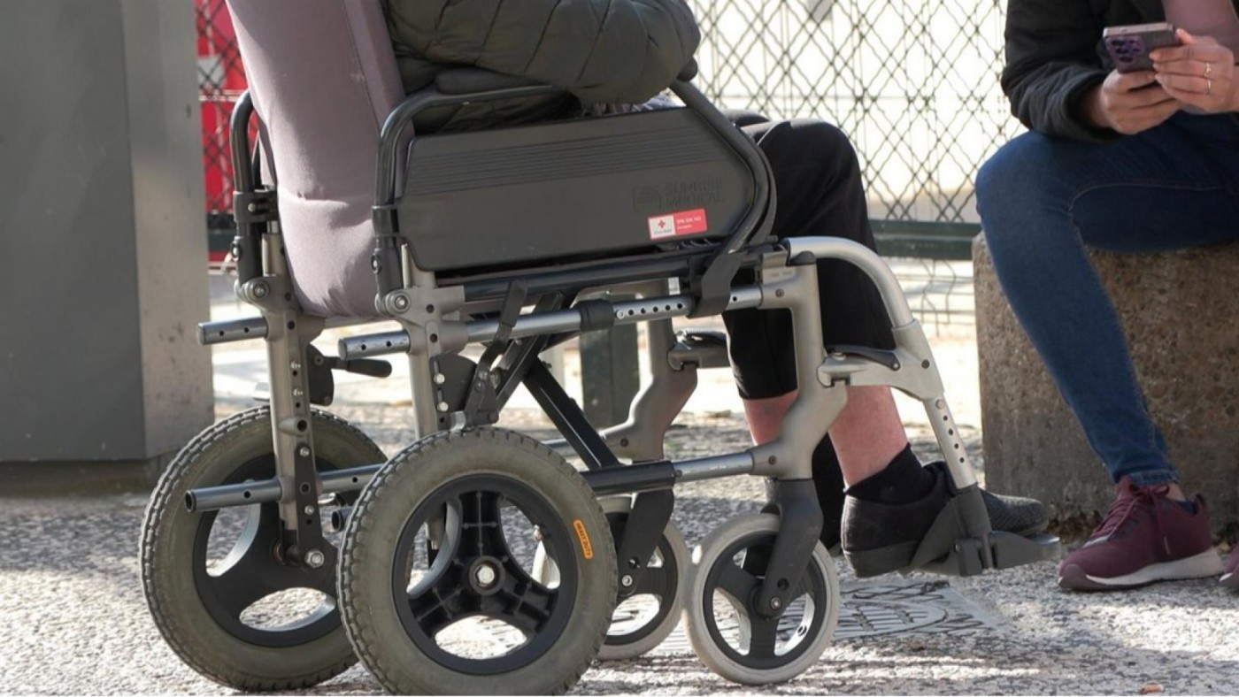 Confirmada la condena a 15 meses de cárcel por apropiarse del dinero de su esposa discapacitada