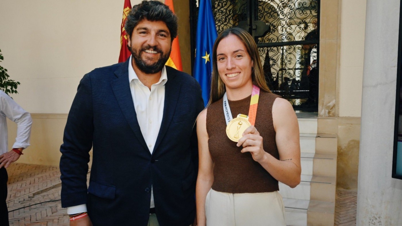 Eva Navarro se centra en "jugar la Nations League y optar a una medalla olímpica"