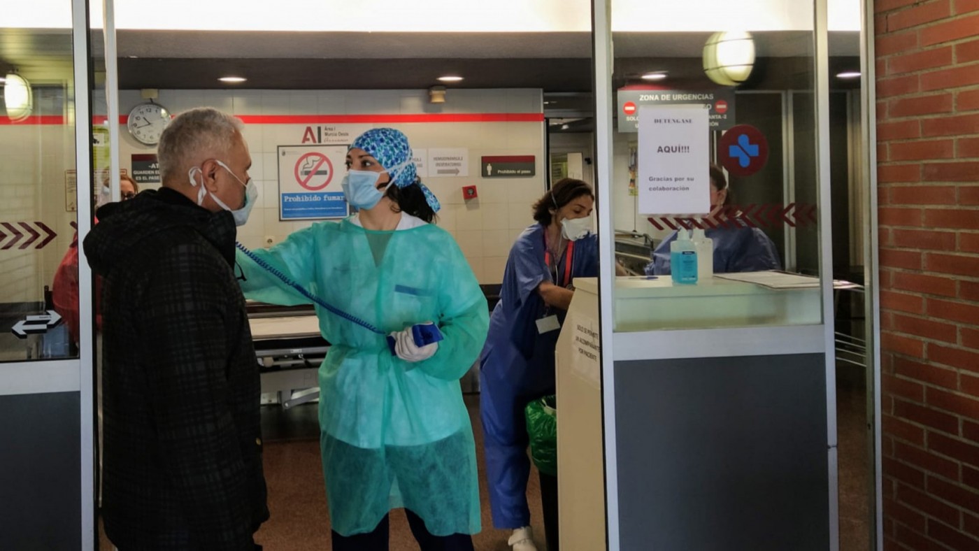 Personal sanitario en la Arrixaca