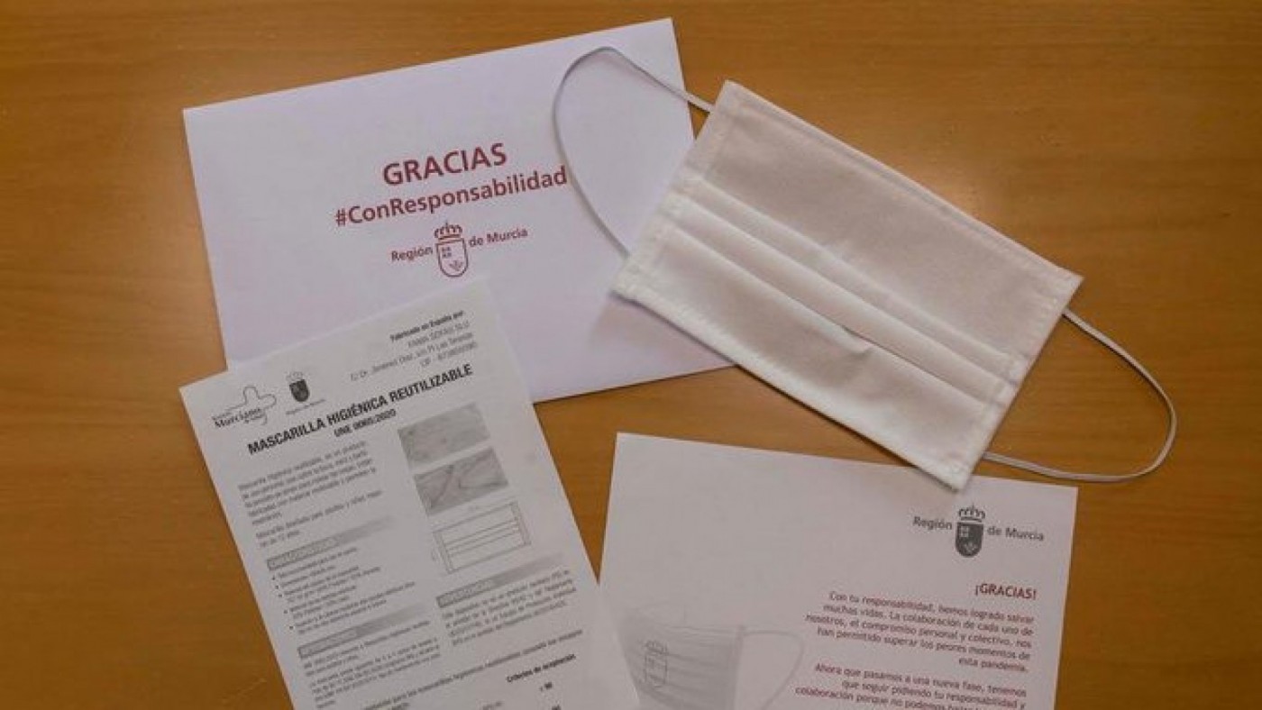 El Gobierno murciano inicia la distribución de 500.000 mascarillas por correo