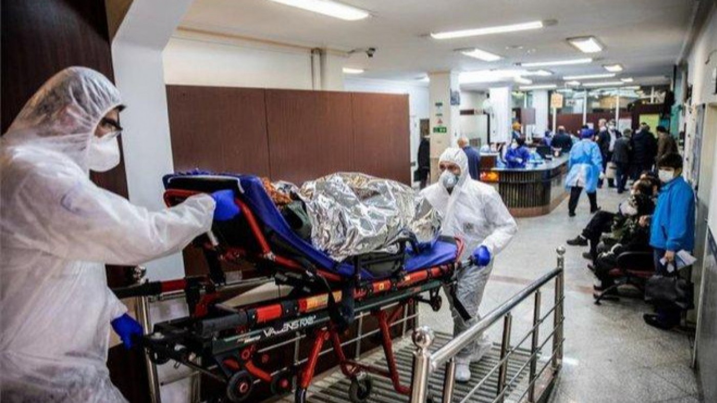 Traslado paciente de coronavirus a un hospital. Foto: Europa Press