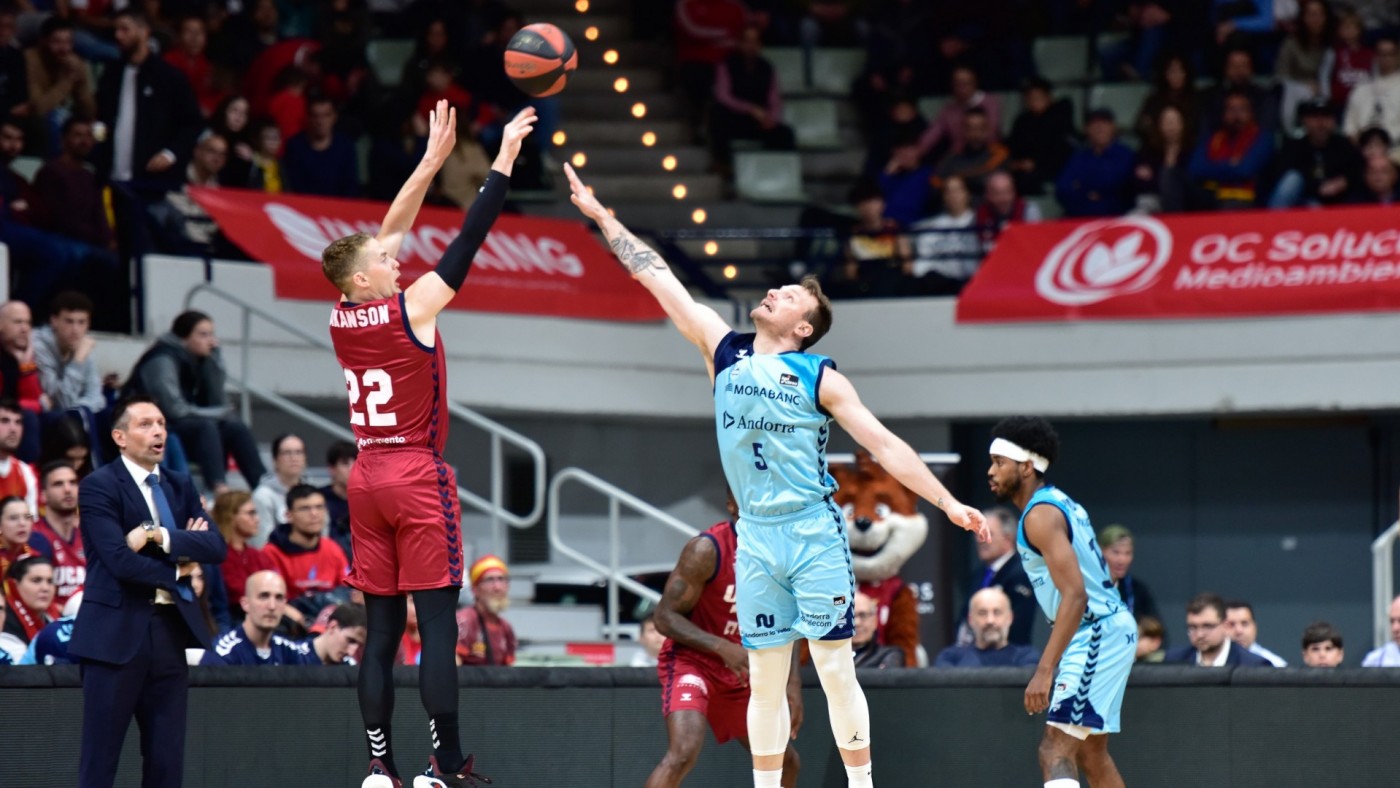 Sleva y el resucitado Hakanson relanzan al UCAM ante Andorra (99-86)
