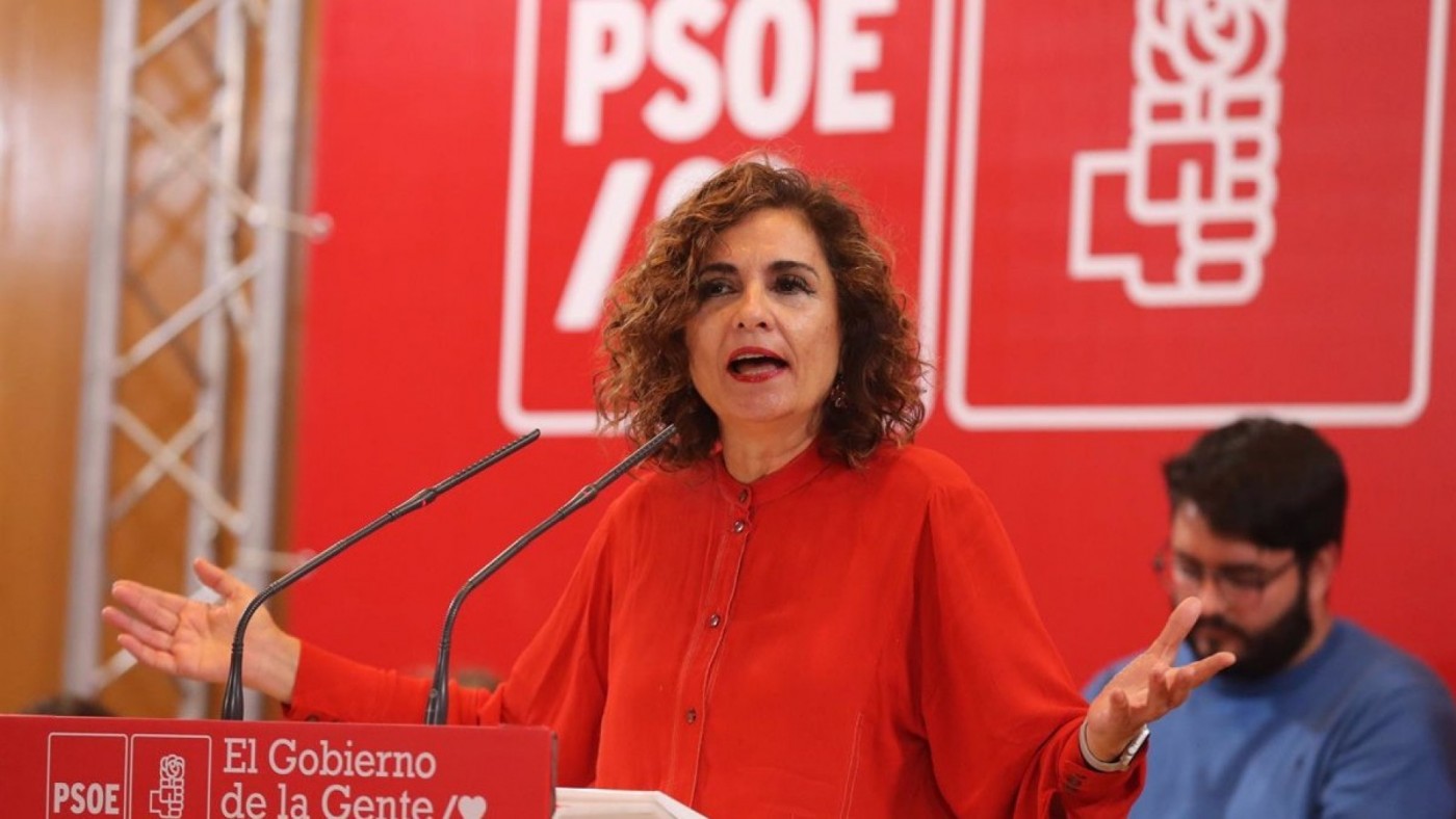 Mª Jesús Montero presenta la candidatura José Antonio Serrano a la alcaldía de Murcia