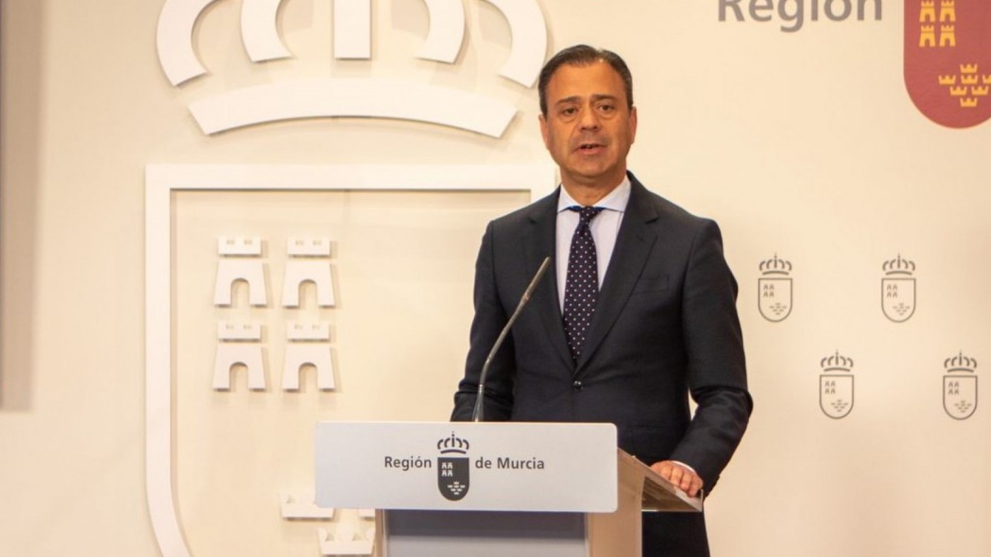 El anuncio de Santano sobre el tranvía de Murcia tiene "tufo electoralista", según Ortuño