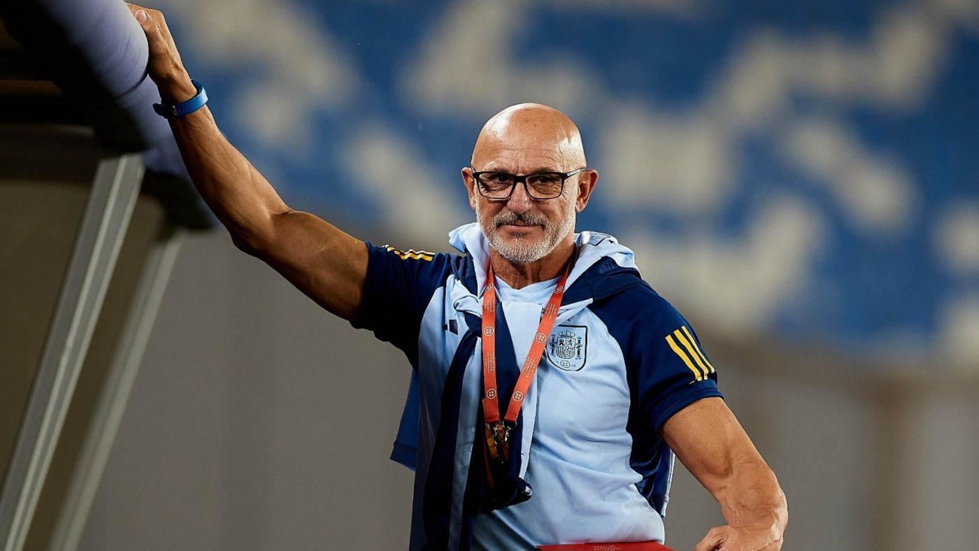 Luis de la Fuente renueva como seleccionador hasta 2032