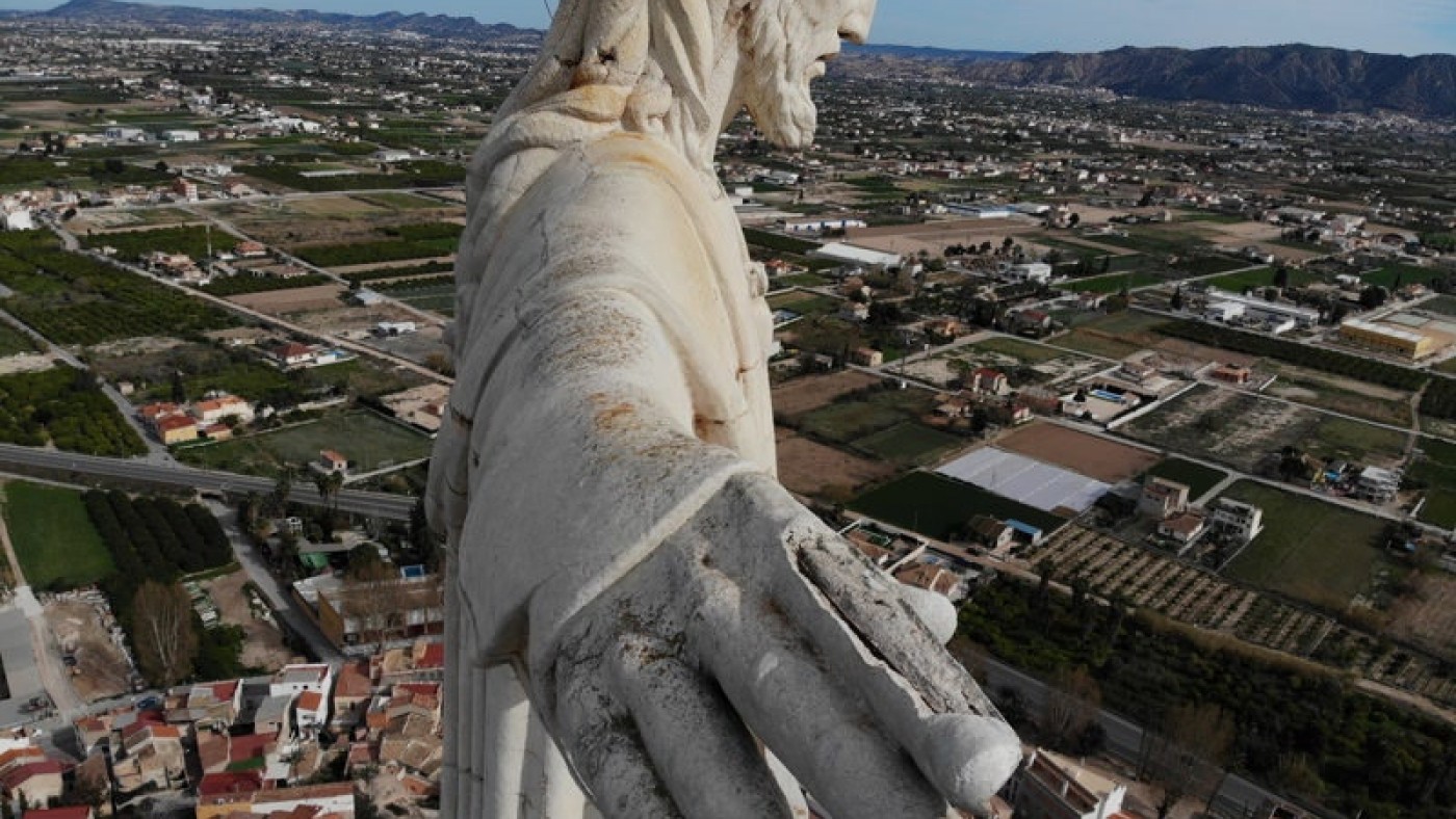 Imagen aérea del Cristo de Monteagudo. HUERMUR.