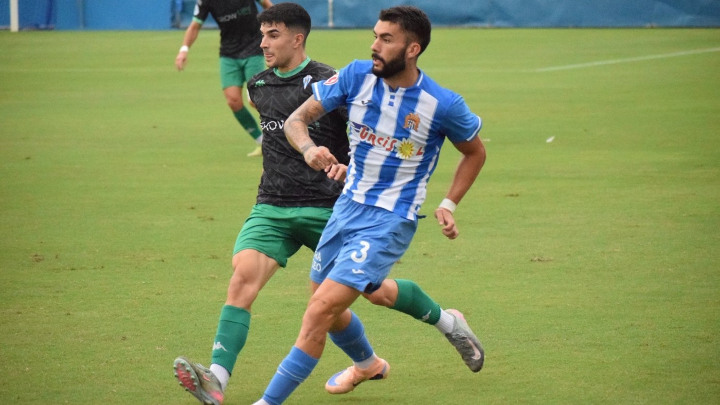 El Águilas convence ante el Alcoyano (3-0)