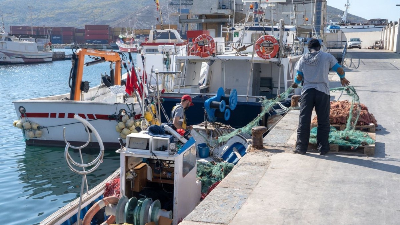 Vuelve la pesca de arrastre con buenos resultados y temor al precio del gasóleo