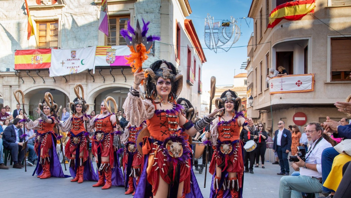 Moros y Cristianos tomarán las calles de Abanilla este jueves