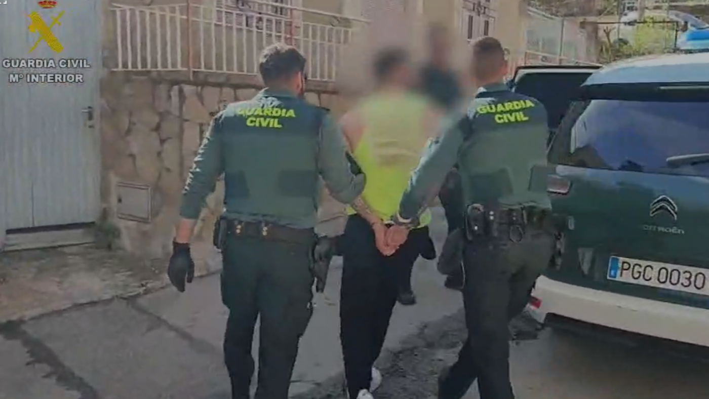 Detenido un atracador tras asaltar una sucursal bancaria en El Esparragal