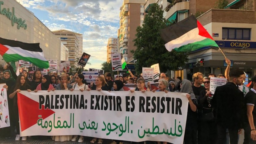 Un millar de personas clama en la calle a favor de Palestina