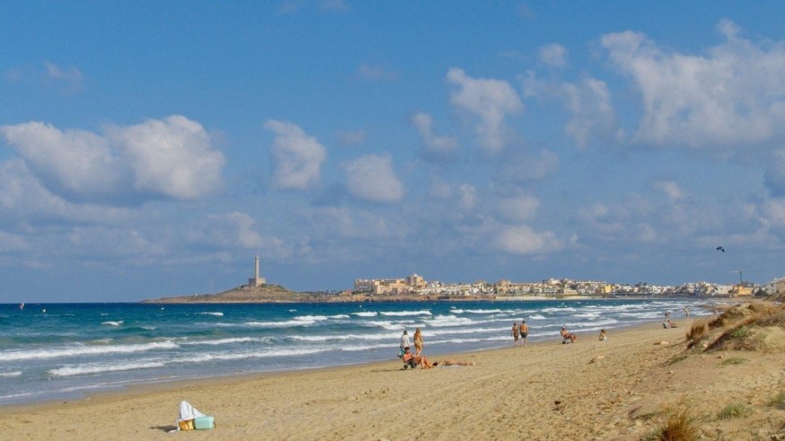 Los Comerciantes de La Manga encaran el verano con optimismo