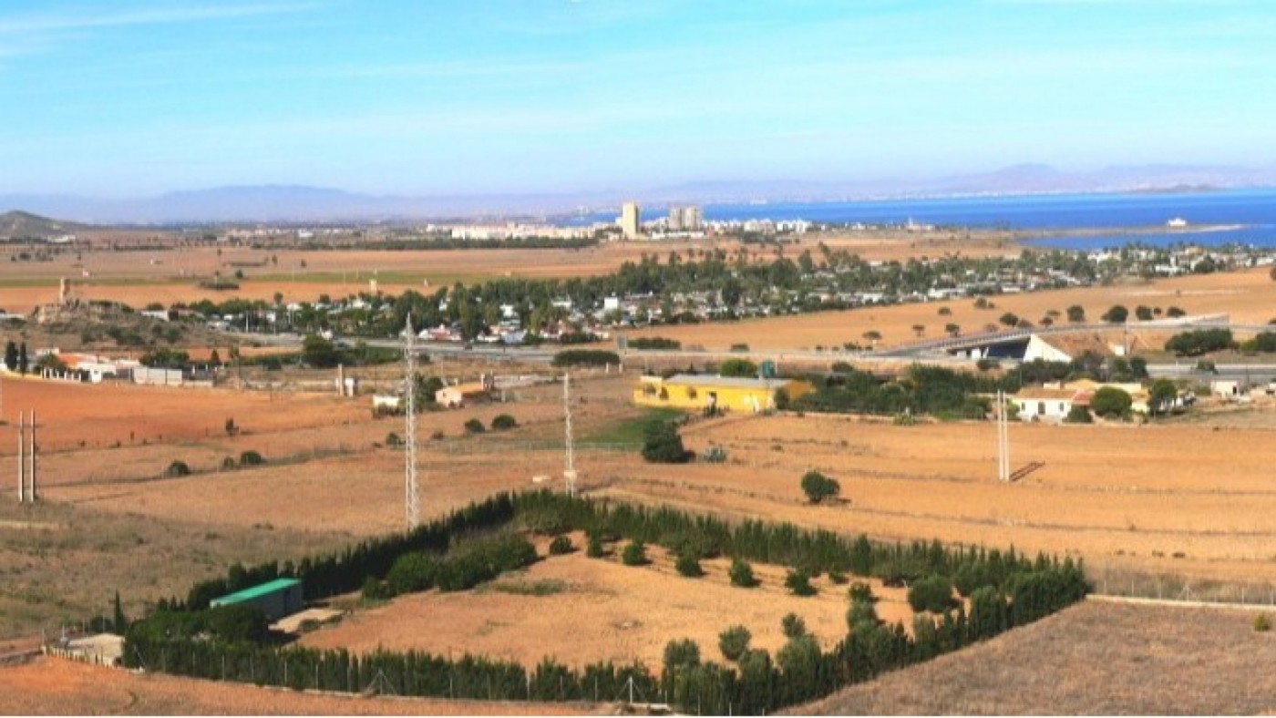 Los vecinos del paraje de Los Chaparros reclaman un alcantarillado desde 2016