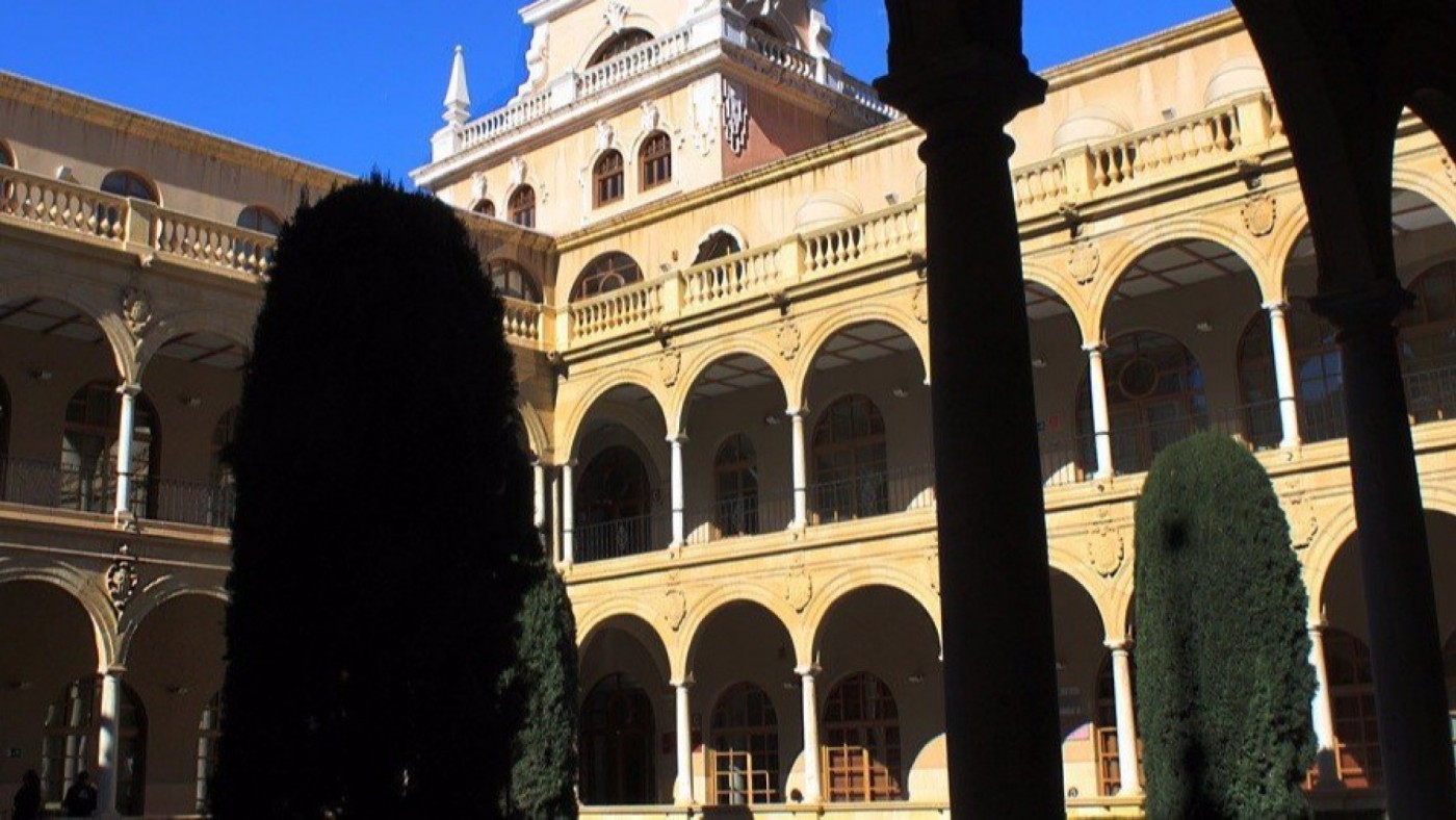  Sindicatos se suman al rechazo del proyecto de la UMU de reordenación de grupos