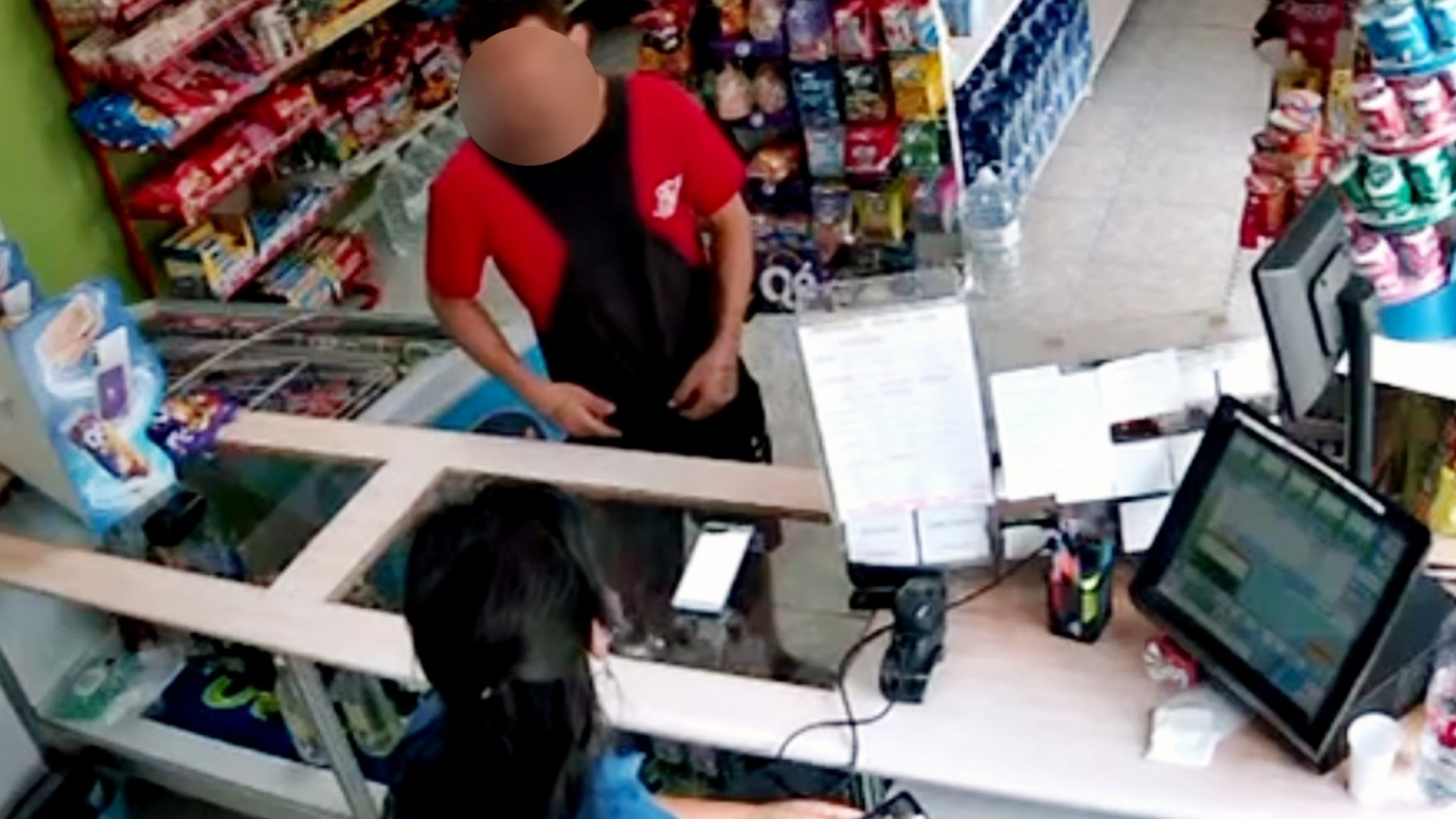 Detenido por atracar una gasolinera de Mula y amenazar a la empleada