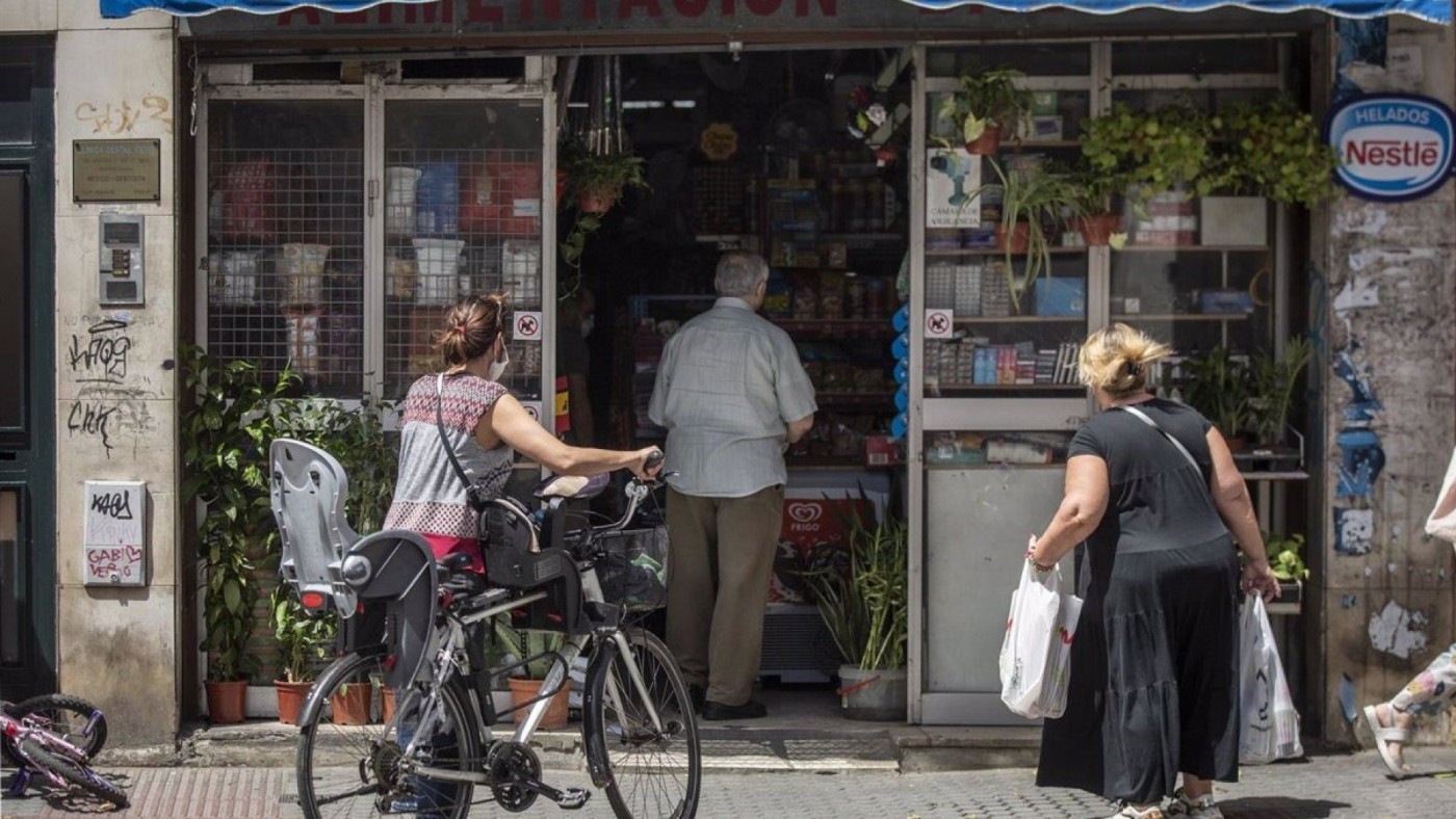 La Región de Murcia pierde tres comercios al día durante el mes de octubre