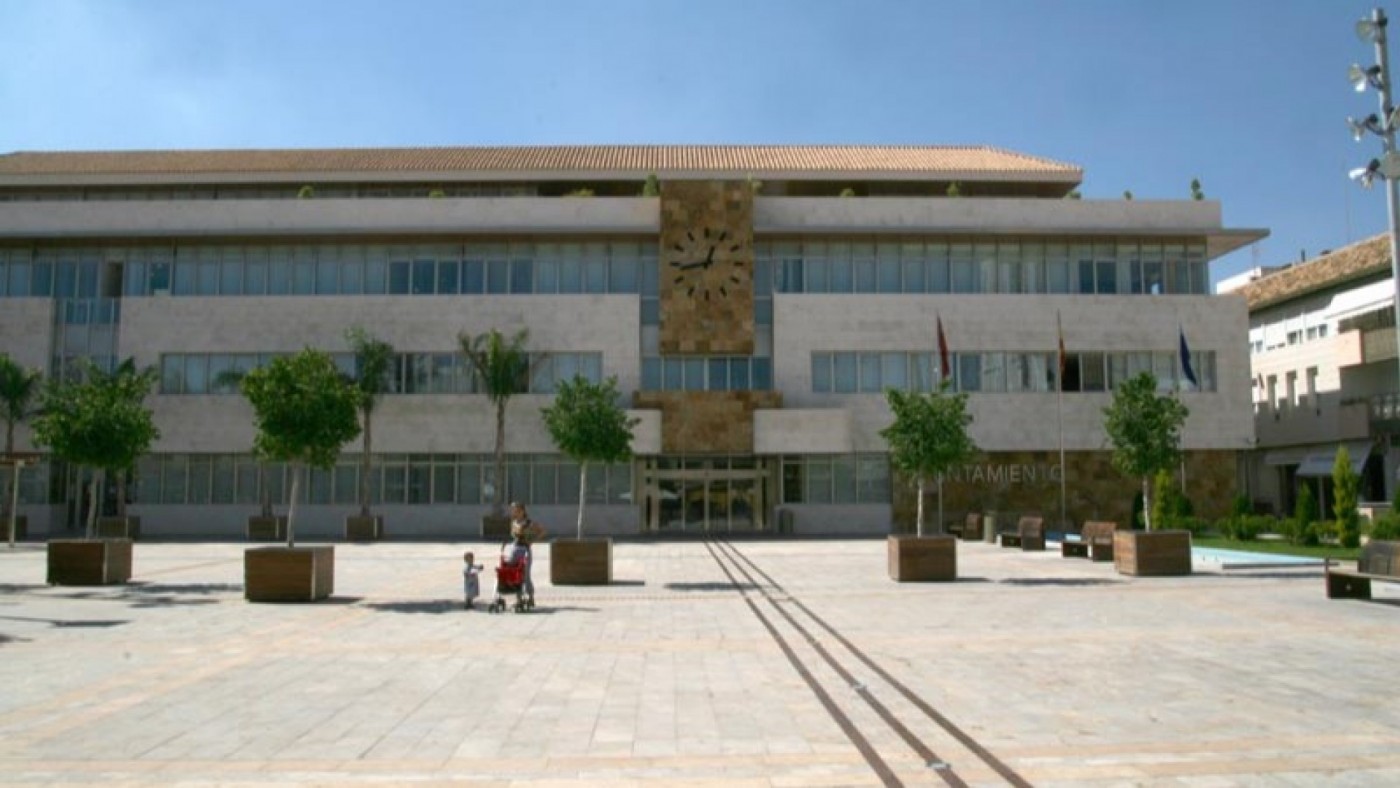 San Javier repetirá las oposiciones de administrativo tras perder los sobres con la identidad de los aspirantes