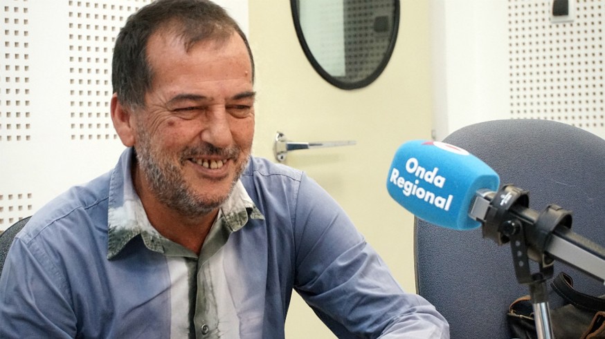El doctor Luis Carles Dies en los estudios de Onda Regional de Murcia