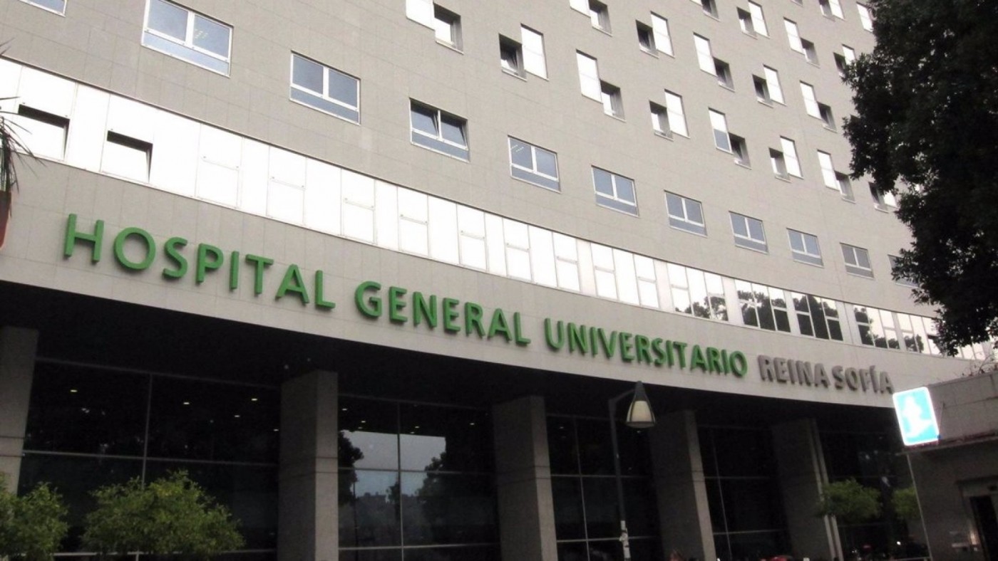 Muere una mujer arrollada por un camión que circulaba marcha atrás en Murcia