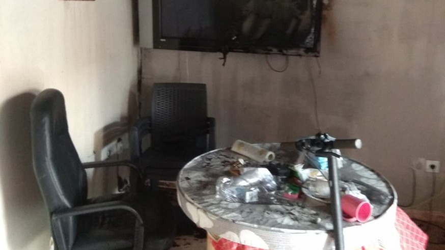 Seis personas atendidas, entre ellas tres niños, por el incendio en una vivienda en Blanca