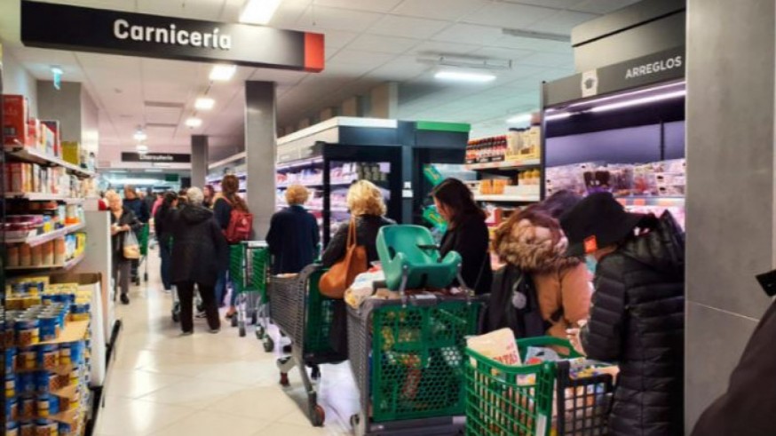 CCOO denuncia que supermercados sigan abriendo domingos y festivos