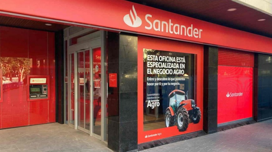 El Santander sufre un ciberataque a su base de datos que afecta a España, Chile y Uruguay