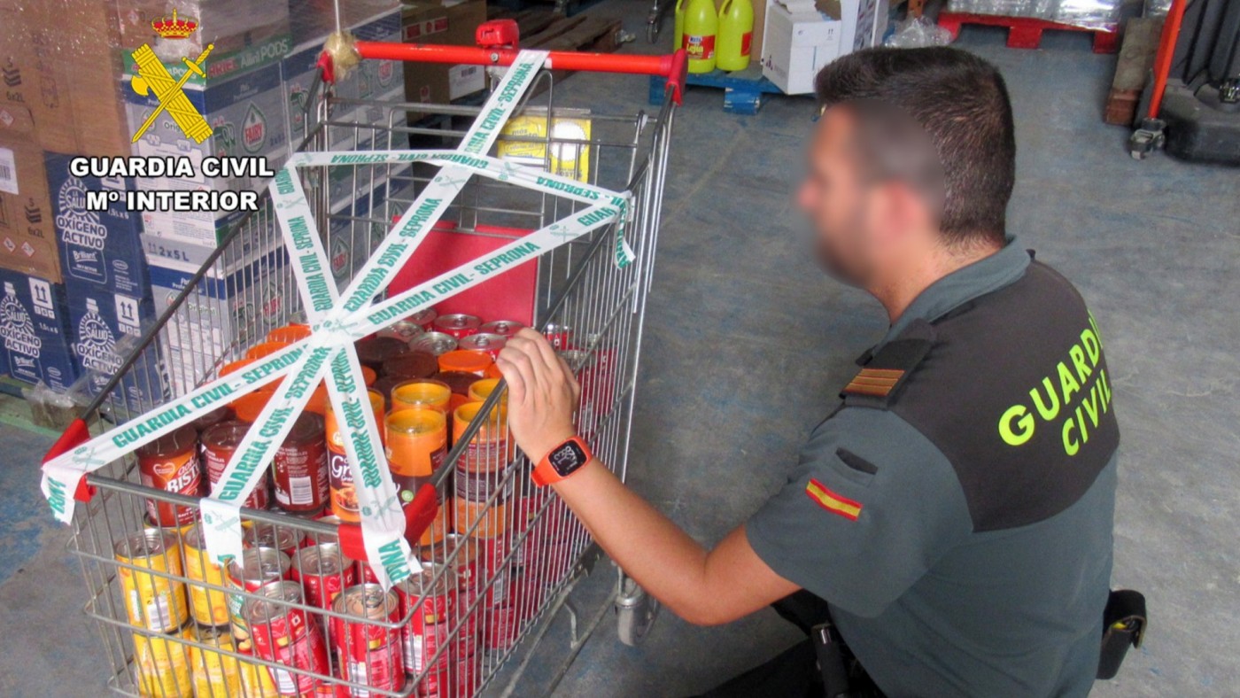 Intervenidos cerca de un millar de productos alimenticios en comercios de la comarca del Guadalentín