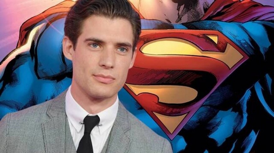En Entre viñetas hablamos con Antonio G. Caballer del nuevo Superman, que interpretará David Corenswet