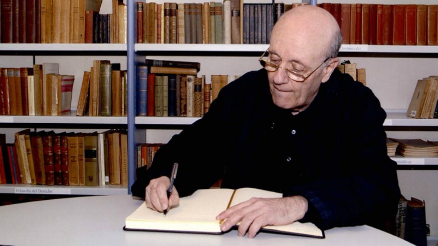  Javier Muguerza, filósofo
