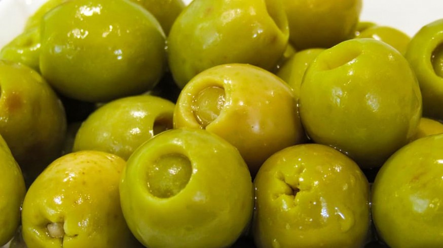 PLAZA PÚBLICA. Inteligencia Artificial para deshuesar la oliva de mesa