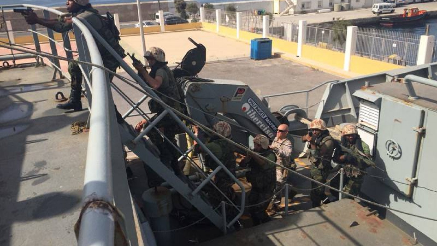 Infantes de Marina de Cartagena entrenan a militares libios