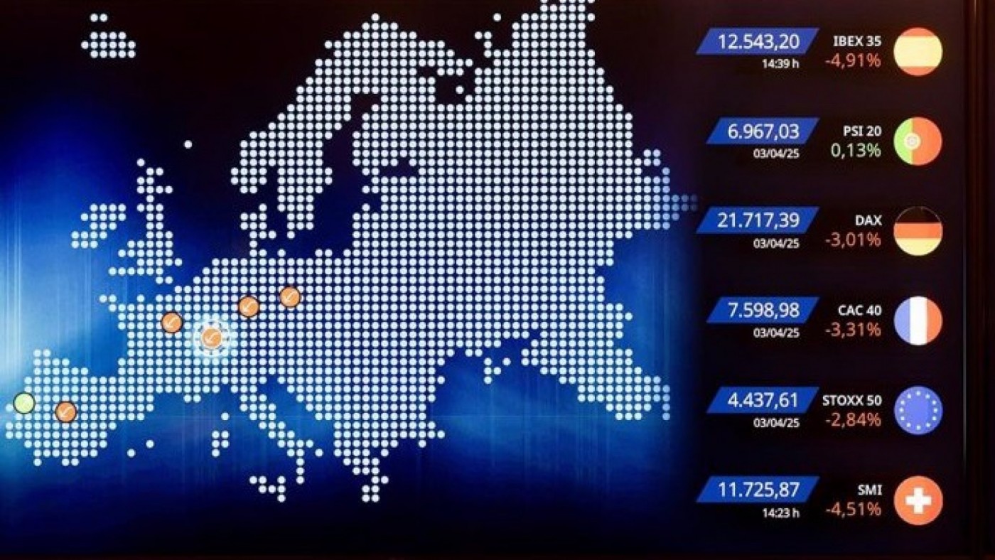 El Ibex se deja un 6 % este lunes al verse contagiado por el declive de las bolsas asiáticas